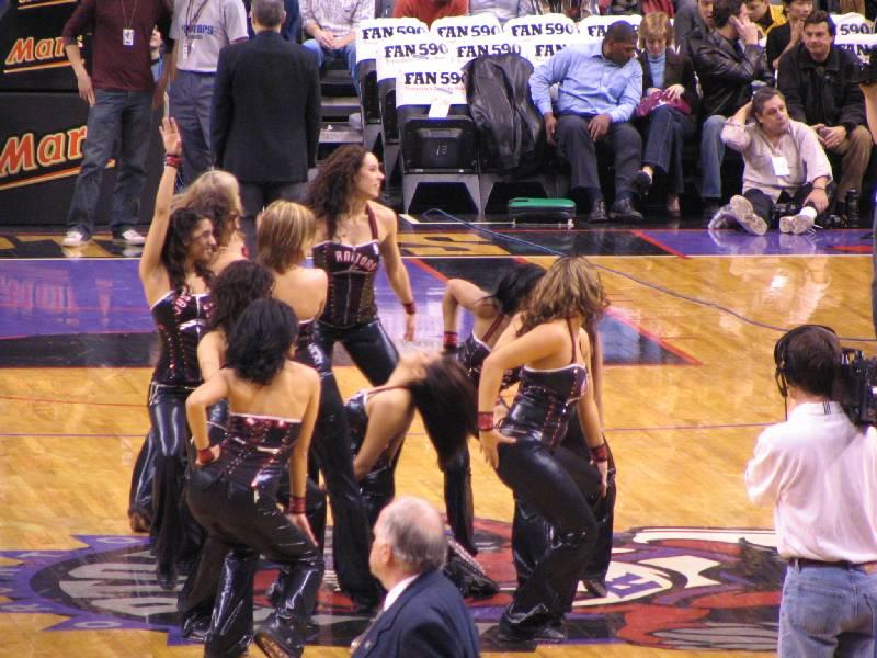 Raptors - 02.04.2005 053.jpg